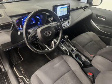 TOYOTA Corolla 1.8 125H BUSINESS ECVT