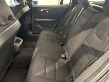 Volvo V60 B4 Momentum Pro