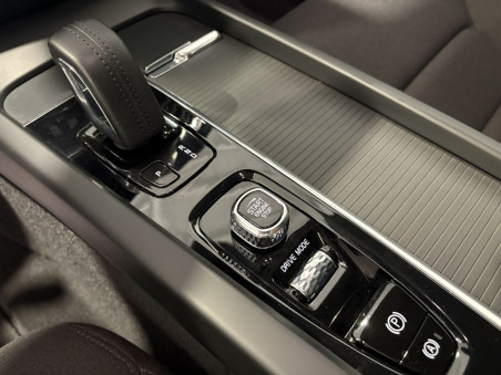 Volvo V60 B4 Momentum Pro