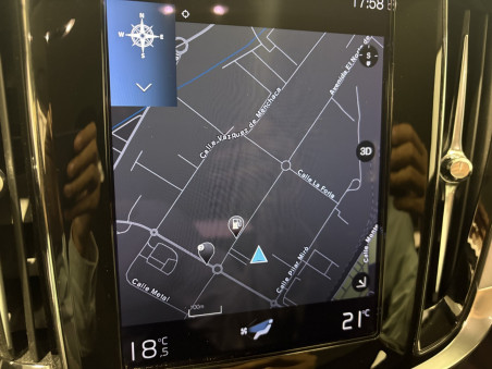 Volvo V60 B4 Momentum Pro