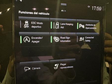 Volvo V60 B4 Momentum Pro