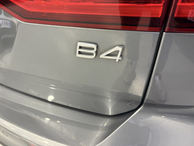 Volvo V60 B4 Momentum Pro