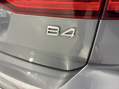 Volvo V60 B4 Momentum Pro