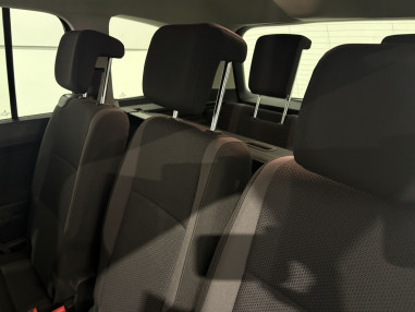 VOLKSWAGEN Touran Advance 2.0 TDI...