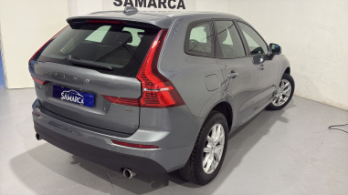 Volvo XC60 B4 Momentum Pro