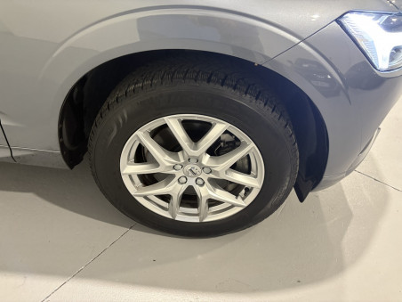 Volvo XC60 B4 Momentum Pro