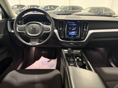 Volvo XC60 B4 Momentum Pro