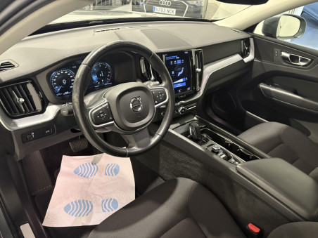 Volvo XC60 B4 Momentum Pro