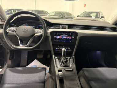 VOLKSWAGEN Passat GTE 1.4 TSI ePower DSG