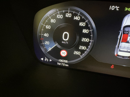 VOLVO XC40 1.5 T5 Twin Momentum Auto