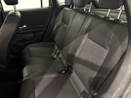 Mercedes Benz GLA 200d DCT