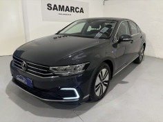 VOLKSWAGEN Passat GTE 1.4...