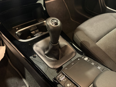 Mercedes Benz CLA 180d