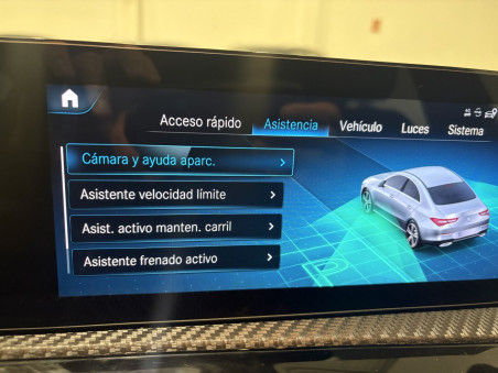 Mercedes Benz CLA 180d