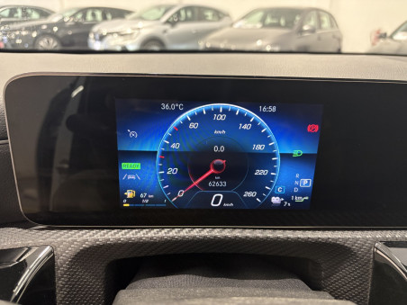 Mercedes Benz A250e berlina