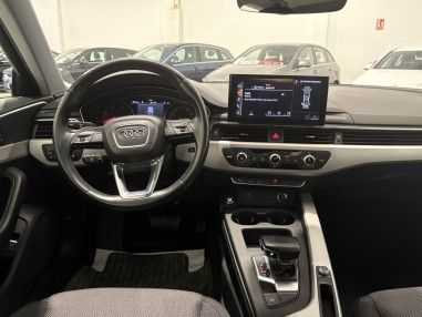 AUDI A4 Advanced 30 TDI 100kW 136CV S...