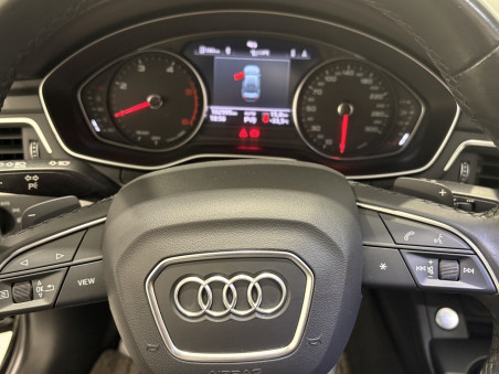 AUDI A4 Advanced 30 TDI 100kW 136CV S tronic