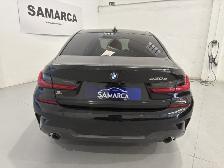 BMW 330e Pack M