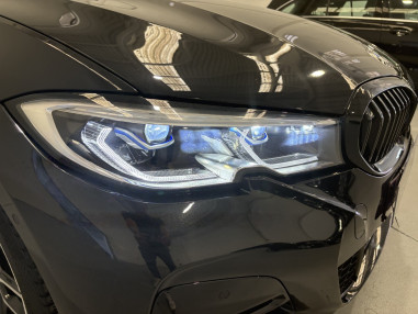 BMW 330e Pack M