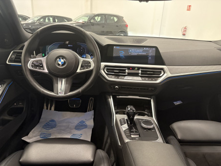 BMW 330e Pack M