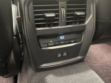 BMW 330e Pack M