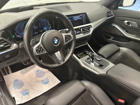 BMW 330e Pack M