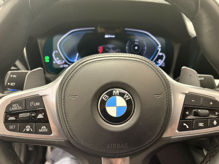BMW 330e Pack M