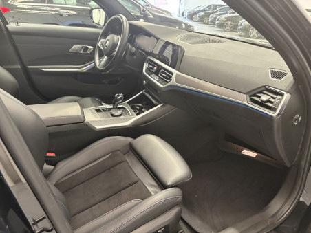 BMW 330e Pack M