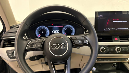 AUDI A4 Advanced 40 TDI S tronic