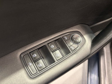 RENAULT Captur ETech engineered HEV...