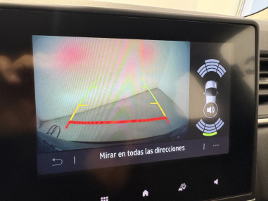 RENAULT Captur ETech engineered HEV...