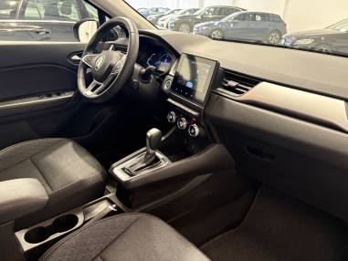 RENAULT Captur ETech engineered HEV...
