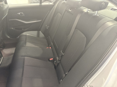 BMW 318dA MHEV