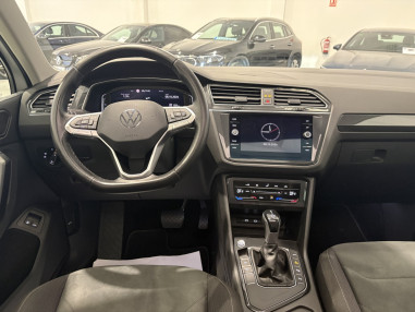 VOLKSWAGEN Tiguan Life 1.4 TSI...