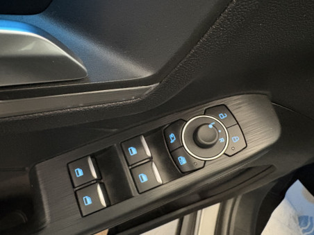 FORD Kuga Titanium 2.5 Duratec FHEV 140kW Auto