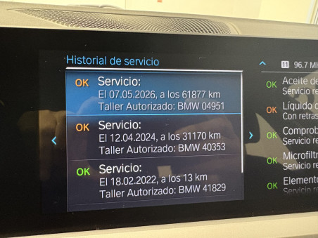 BMW 330e