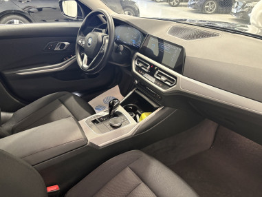 BMW 330e