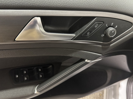 VOLKSWAGEN Golf Business Navi 1.6 TDI 85kW 115CV